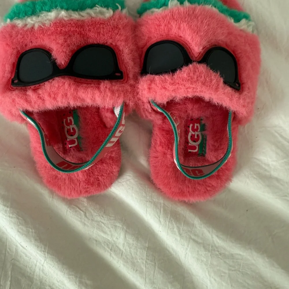 5/$25 Ugg Toddlers Fluff Yeah Watermelon Stripe and‎ Sunglasses Slides Slippers